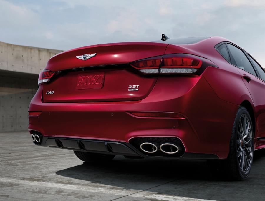 Детали экстерьера Genesis G80 Sport 2017 года  (NA) (фото 38 из 94)